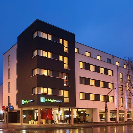 Holiday Inn Express Guetersloh, An Ihg Hotel Eksteriør bilde