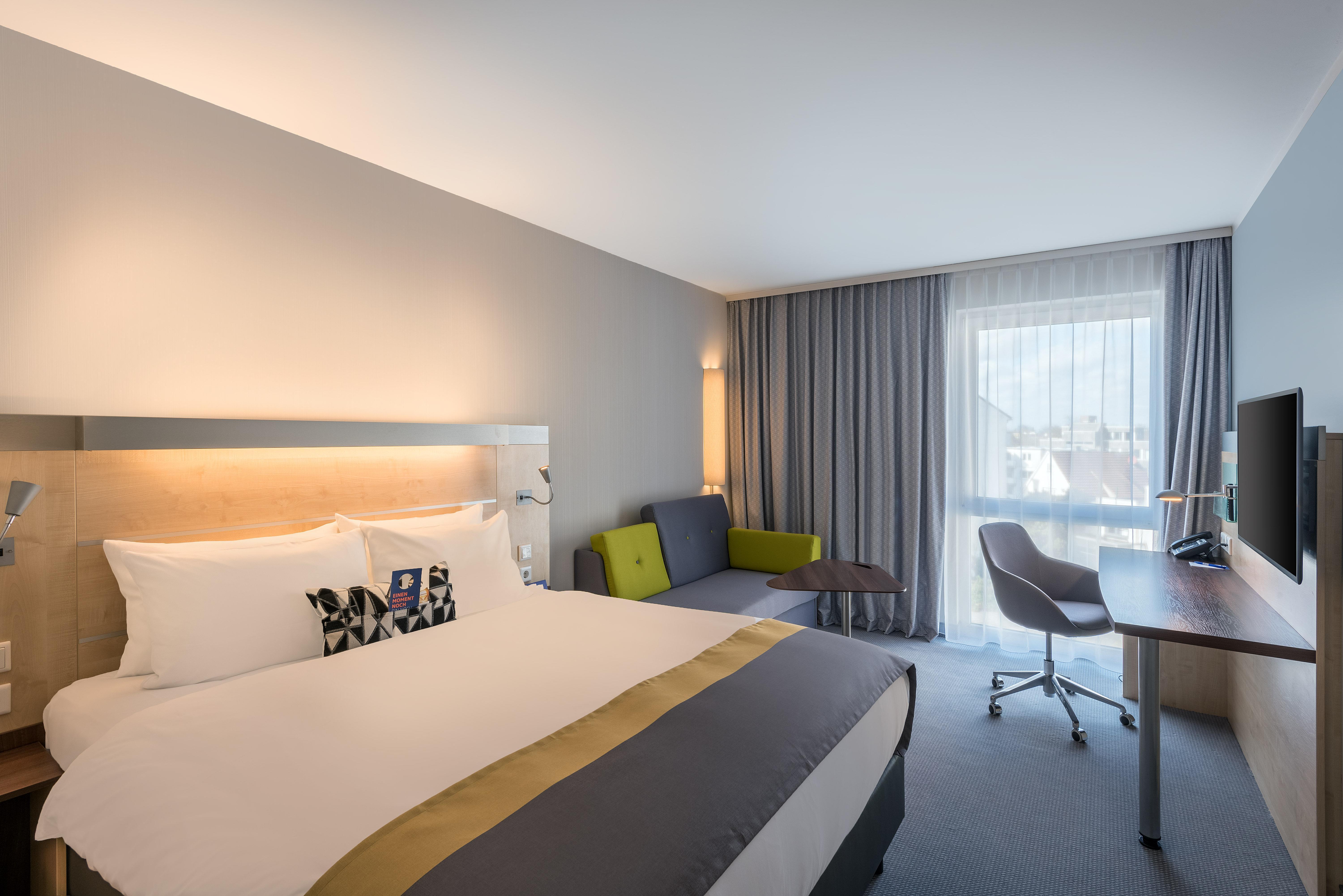 Holiday Inn Express Guetersloh, An Ihg Hotel Eksteriør bilde